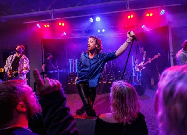 LIVE BABY LIVE | INXS TRIBUTE SHOW